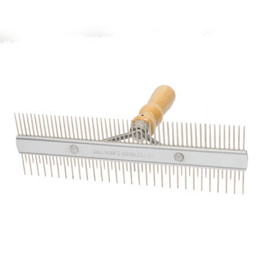  Stimulator Fluffer Comb With Wood Handle